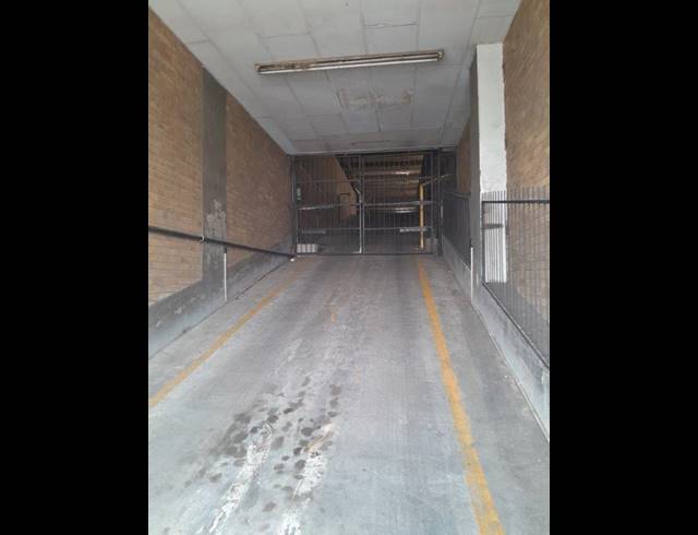 2,500M² BUILDING FOR SALE IN RUSTENBURG CENTRAL